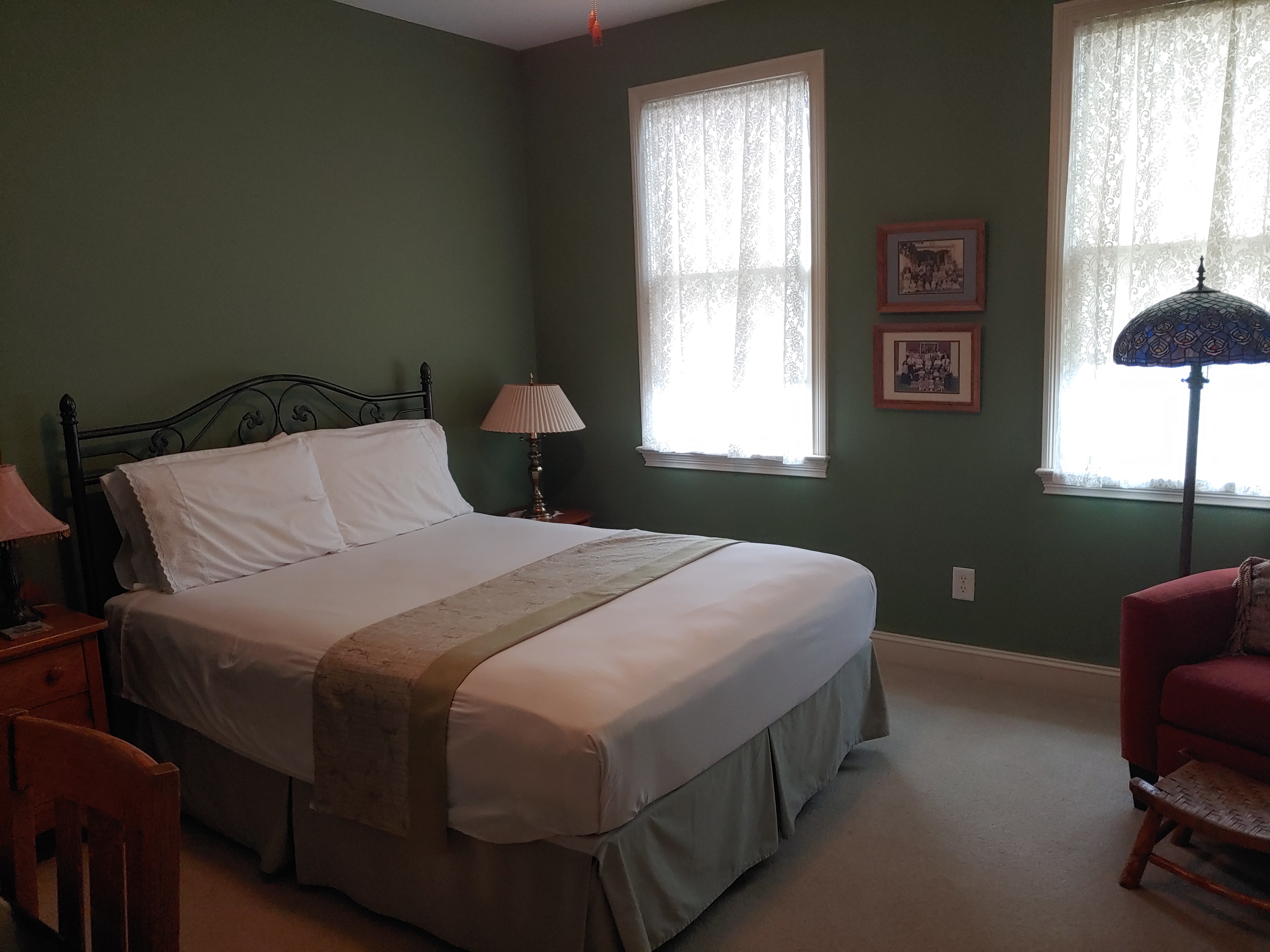 Green guest room at Haynes Bed and Breakfast